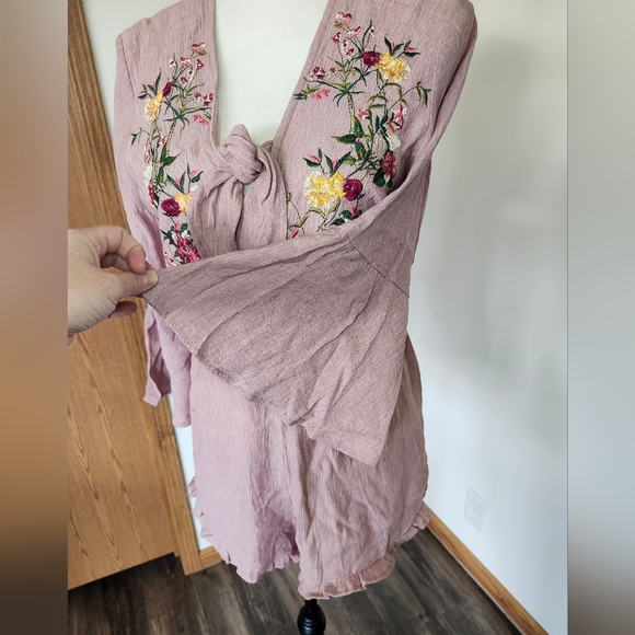 Peach Love Floral Embroidered Pink Romper - Picture 3 of 6